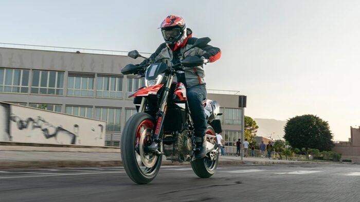 Ducati Hypermotard 698 2024: Precio, Motor
